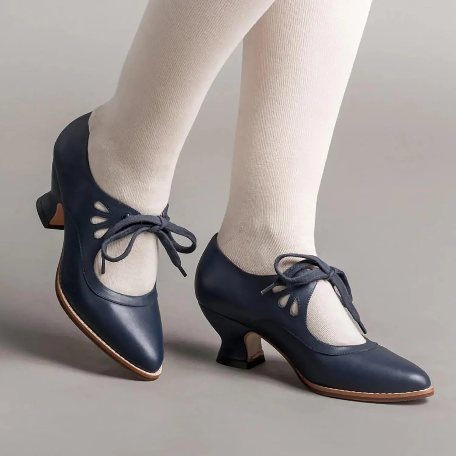 1920S Shoe for Women Vintage Mary Janes Lace Up Bridal Shoes Closed Toe Dress Shoe Chunky Heel Pumps Wedding Shoes