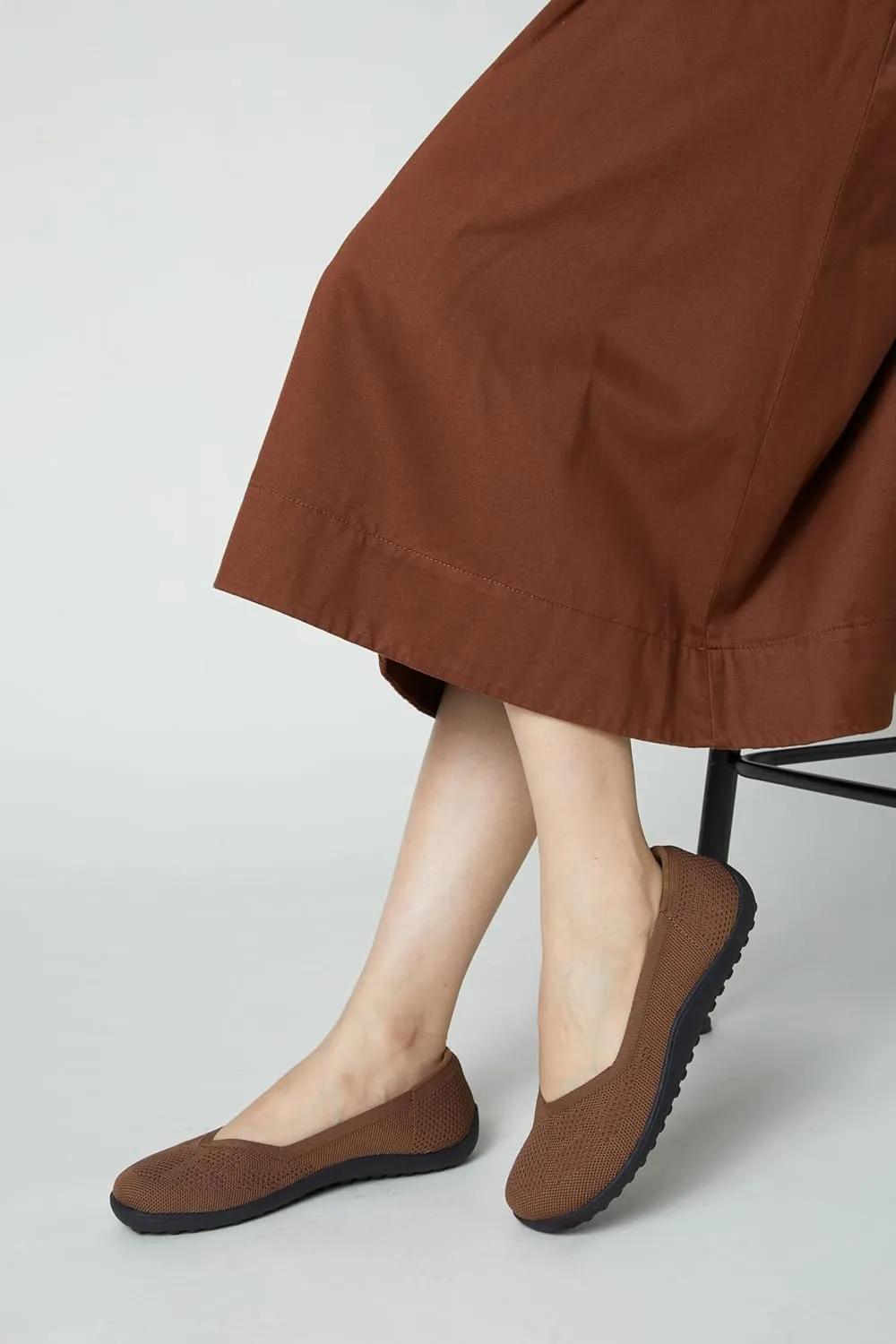 Arromic Women Flats Comfortale V-Cut Flat Shoes for Women Ballet Flats Wide Toe Box