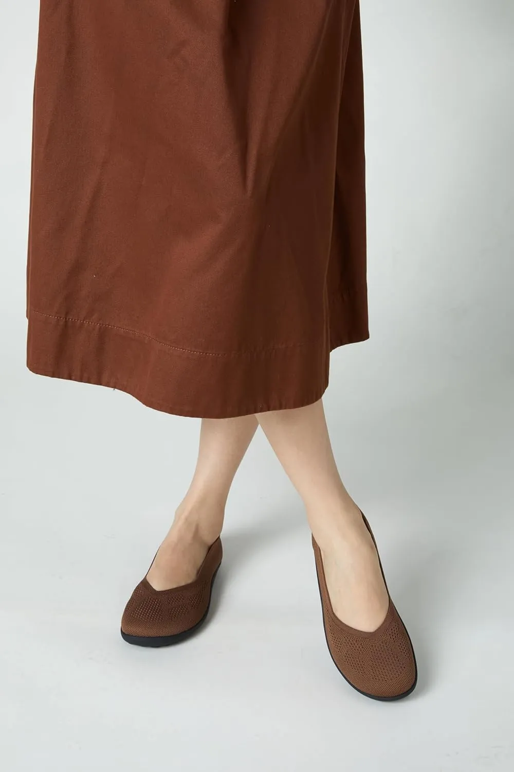 Arromic Women Flats Comfortale V-Cut Flat Shoes for Women Ballet Flats Wide Toe Box