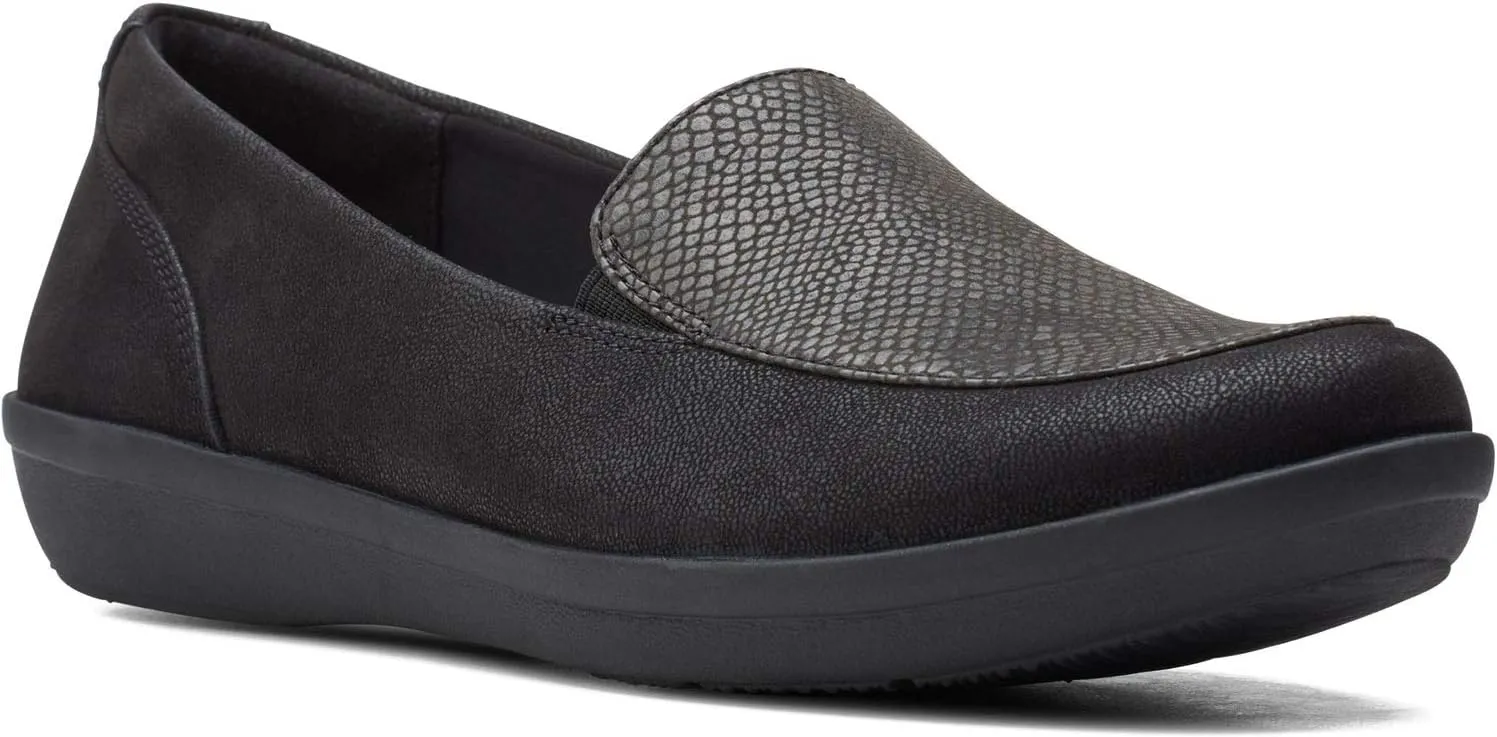 Clarks Women's Ayla Low Ballet Flat