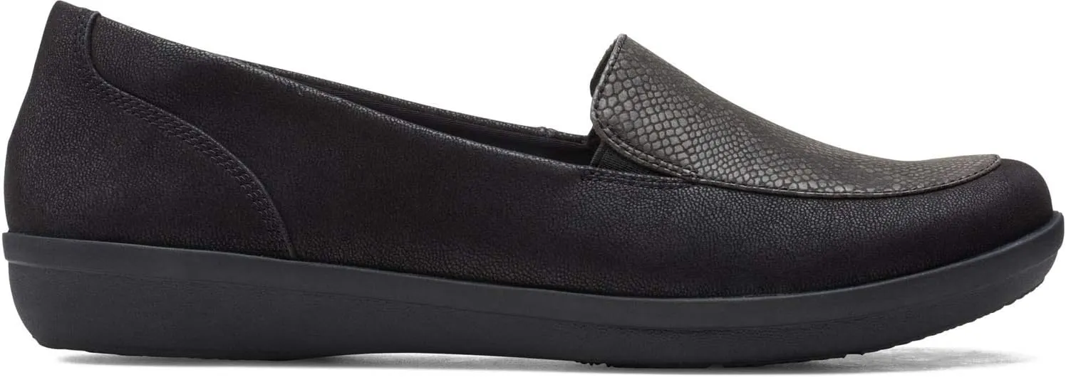 Clarks Women's Ayla Low Ballet Flat