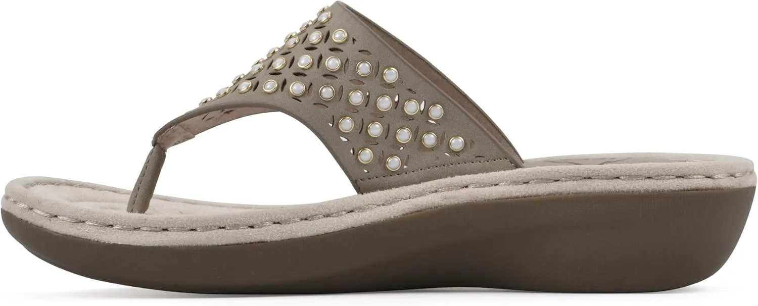 CLIFFS BY WHITE MOUNTAIN Women's Camila Flip-Flop