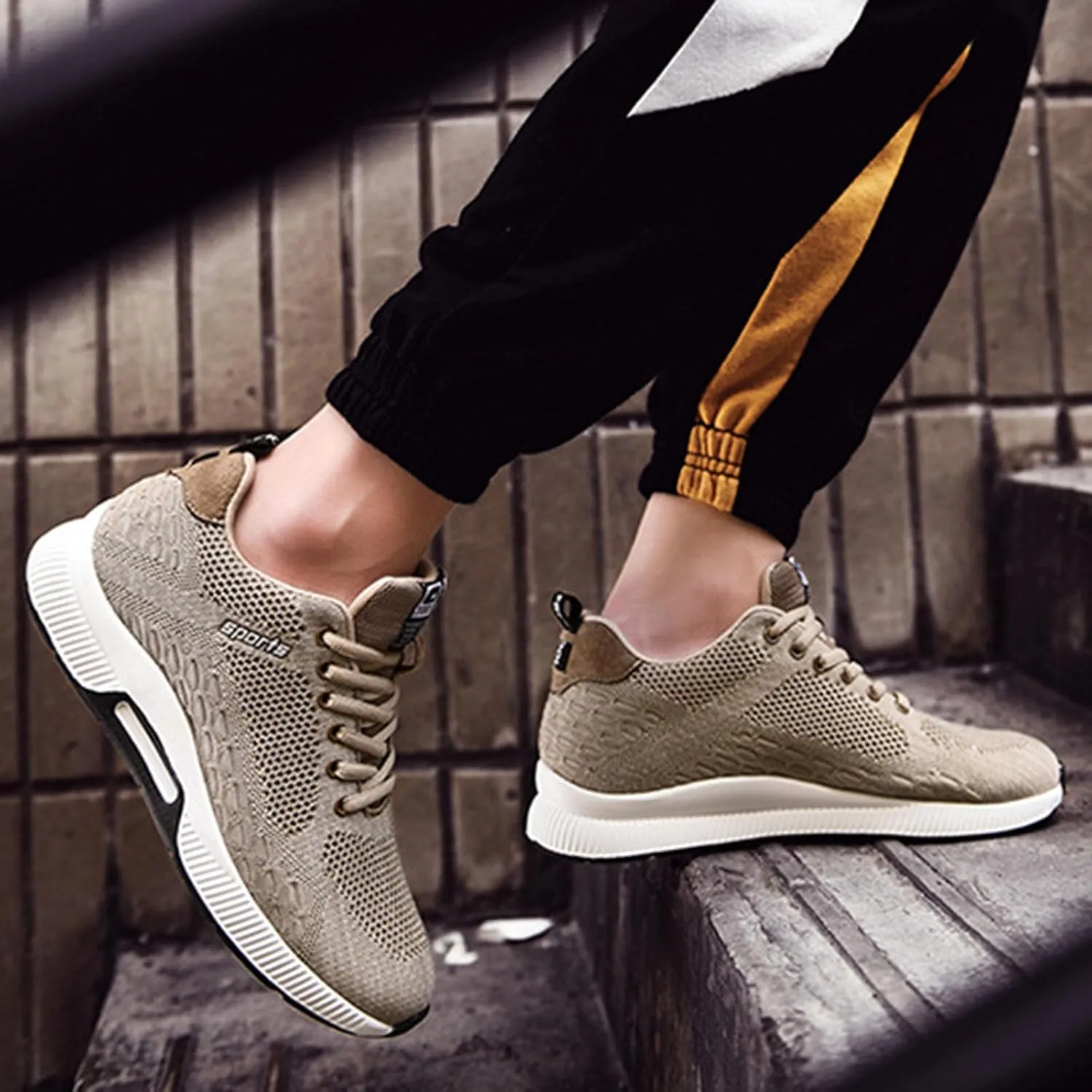 Couple Men's Elevator Shoes Men's Casual Mesh Trainers Lightweight Breathable Lace Up Sports Mens Sneaker Socks High