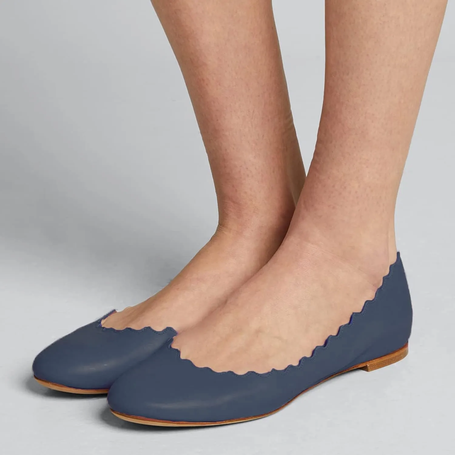 LEHOOR Women Closed Round Toe Flats Slip On Ballet Flats Casual Flat Shoes Comfort Flat Heel Dress Shoes Office Party Office Ladies Drive Flats Walking Street Classic Chic 4-11 M US