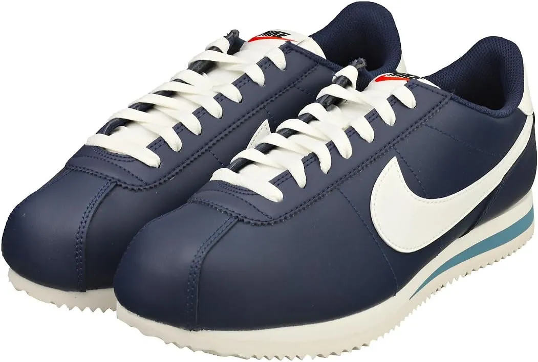 NIKE Men's Sneaker