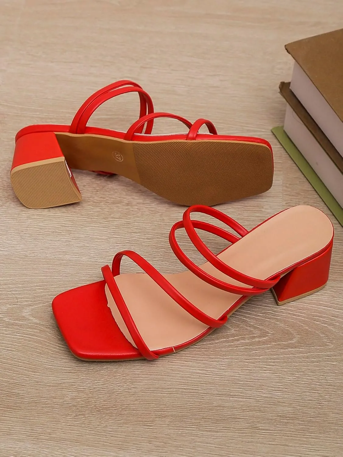 OYOANGLE Women's Strappy Square Open Toe Low Block Heel Sandals Thin Straps Chunky Heeled Mule Sandals