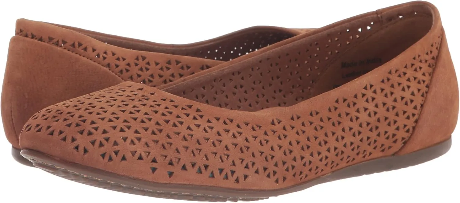 SoftWalk Women's Sonoma Ballet Flat