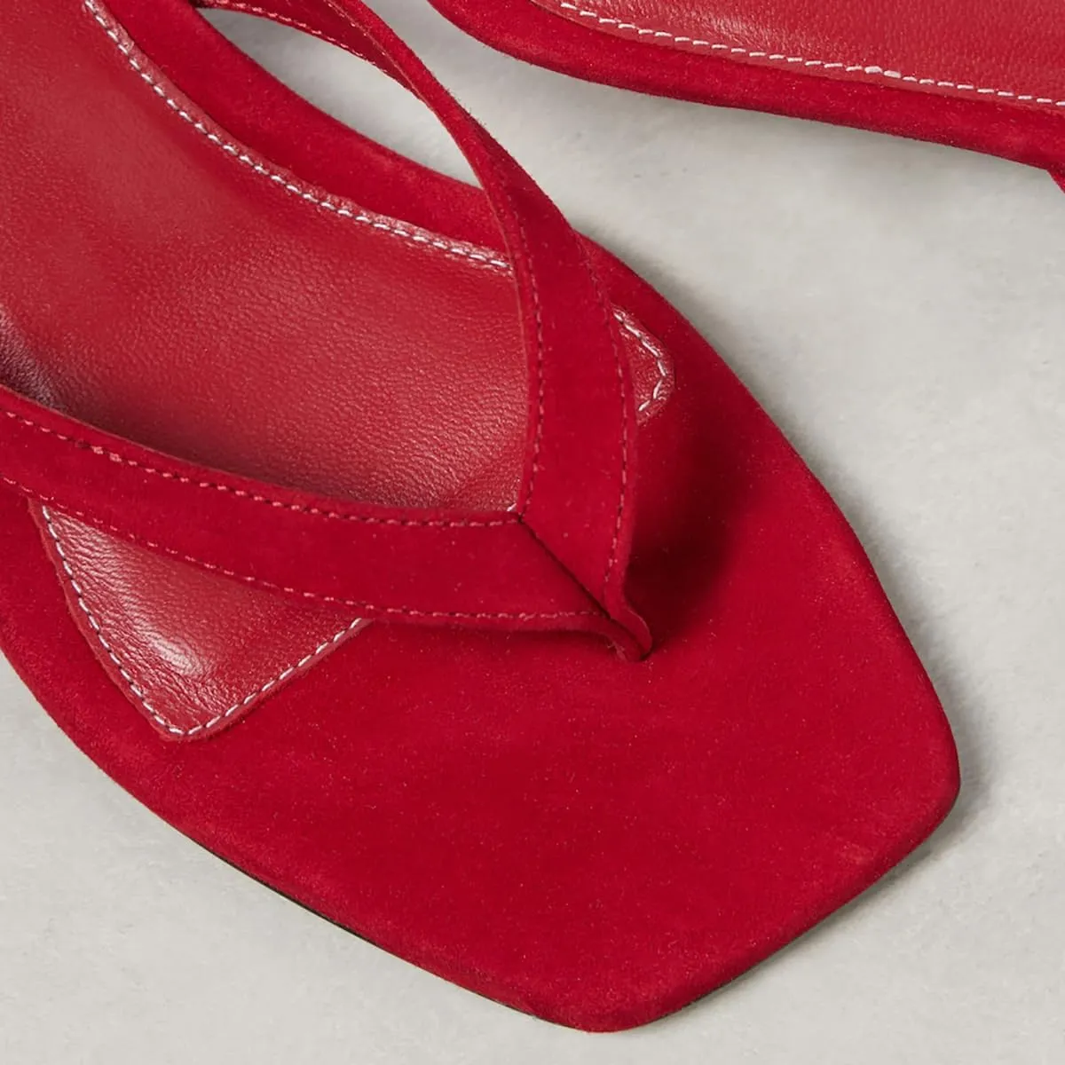 Women Flip-Flops Mules Kitten Heels Square Toe Thong Sandals Matte Comfy 1 inch Low Heel Slippers T-Straps Open Toe Outdoor Beach Summer Slip On Sandal Heels Basic Chic 4-11 M US